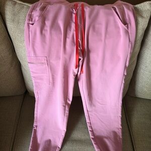 Figs Chalk Pink Zamora Joggers